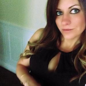 Meet your Posher, Amie